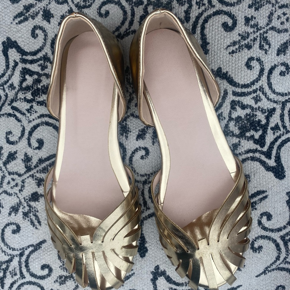Elegant Striped Sandals